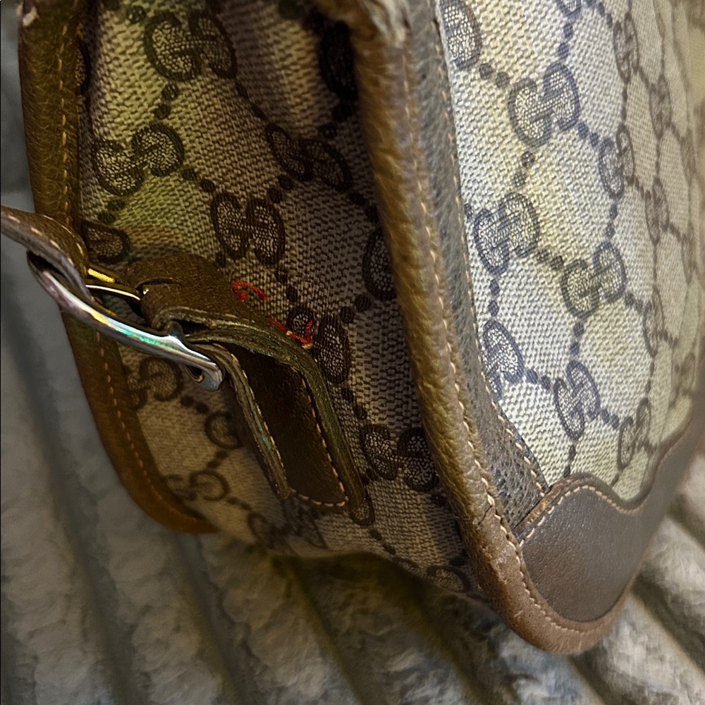 Gucci Vintage GG Supreme Monogram Shoulder Bag Coated Canvas Half Moon Purse - Picture 12 of 16